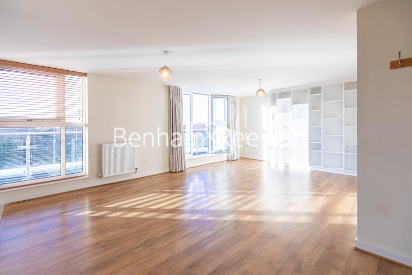 Main image of property: Granville Gardens, Ealing Common, W5