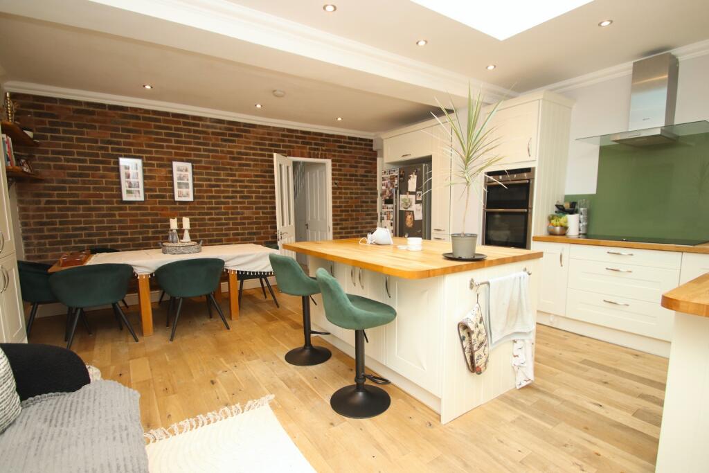 House in London, Tubbenden, Green Street Green - View 4