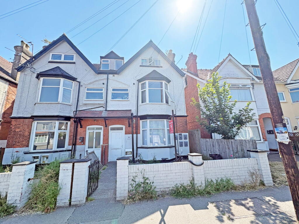 Main image of property: Drummond Road,Skegness,Lincolnshire,PE25 3EH
