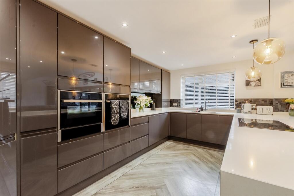 House in Tonbridge - View 4