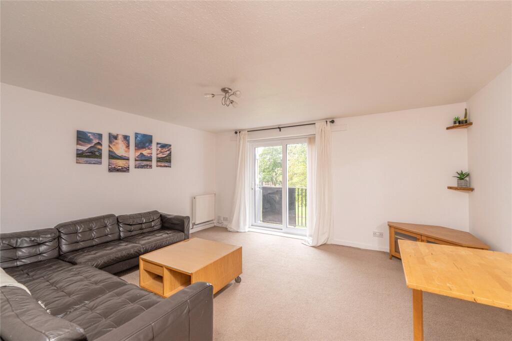 Apartment in Edinburgh - View 2