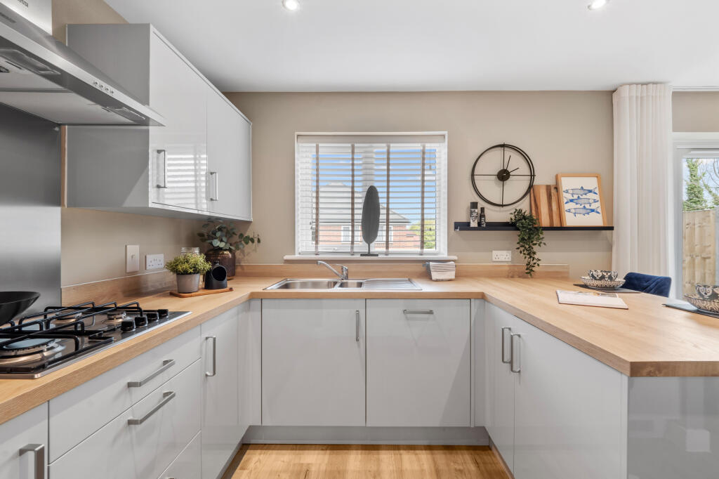 Main image of property: St. Mary's View
33 Roman Avenue
Blandford St Mary
DT11 9FU