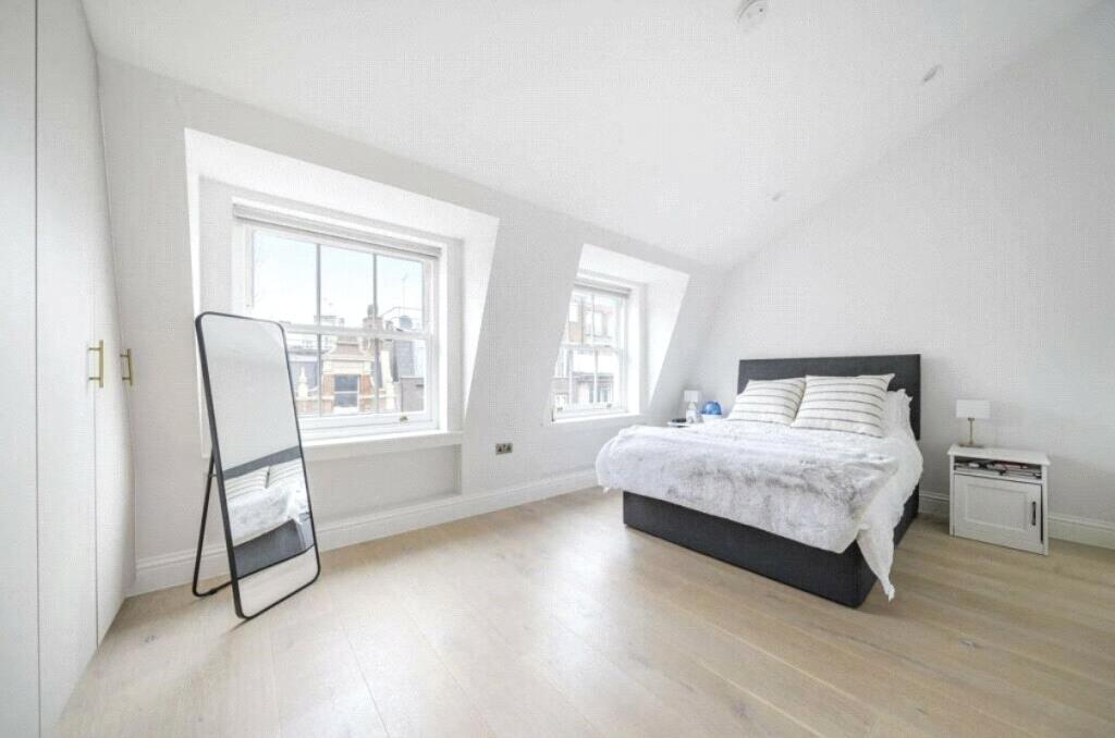 Apartment in London - View 5