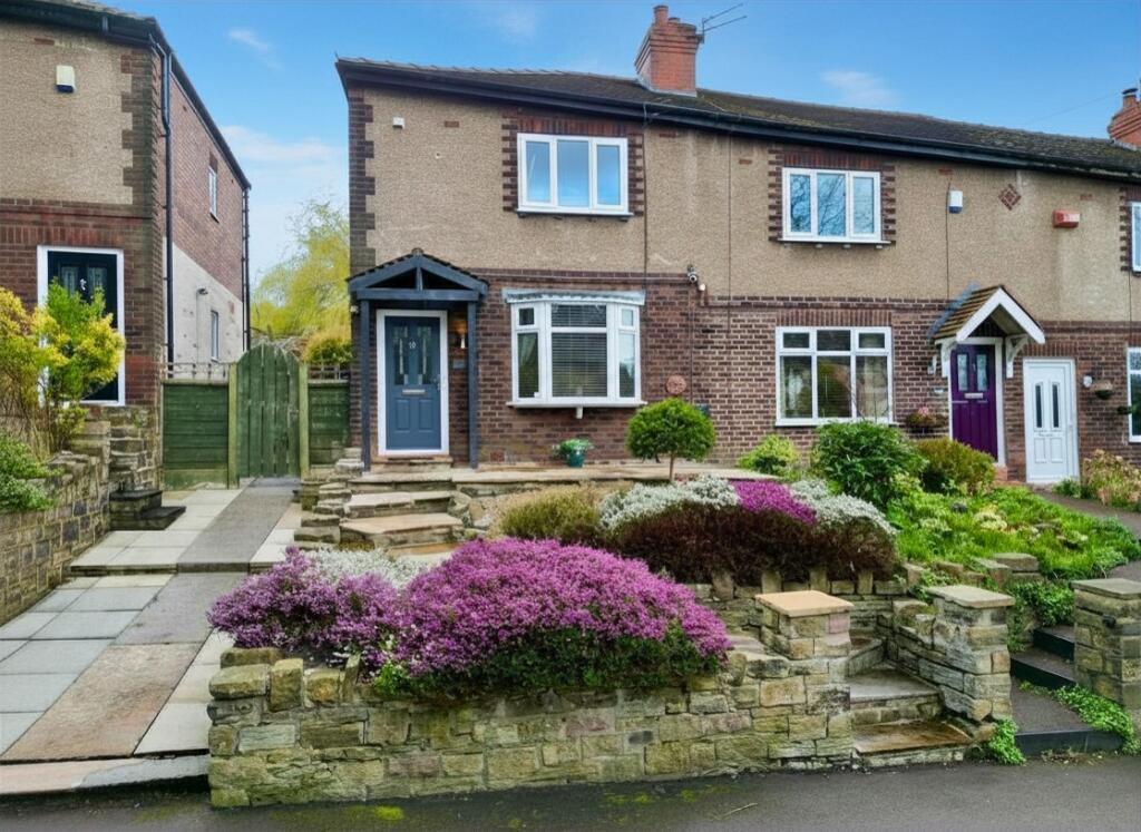 Main image of property: Apethorn Lane, Hyde, Greater Manchester, SK14 5DL