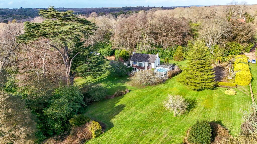 Main image of property: Lyndhurst Road, Bransgore, Christchurch, Dorset, BH23