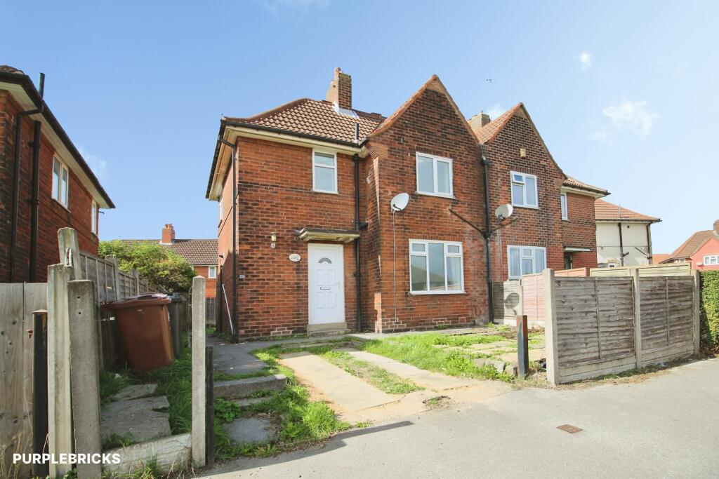Main image of property: Osmondthorpe Lane, Leeds, LS9