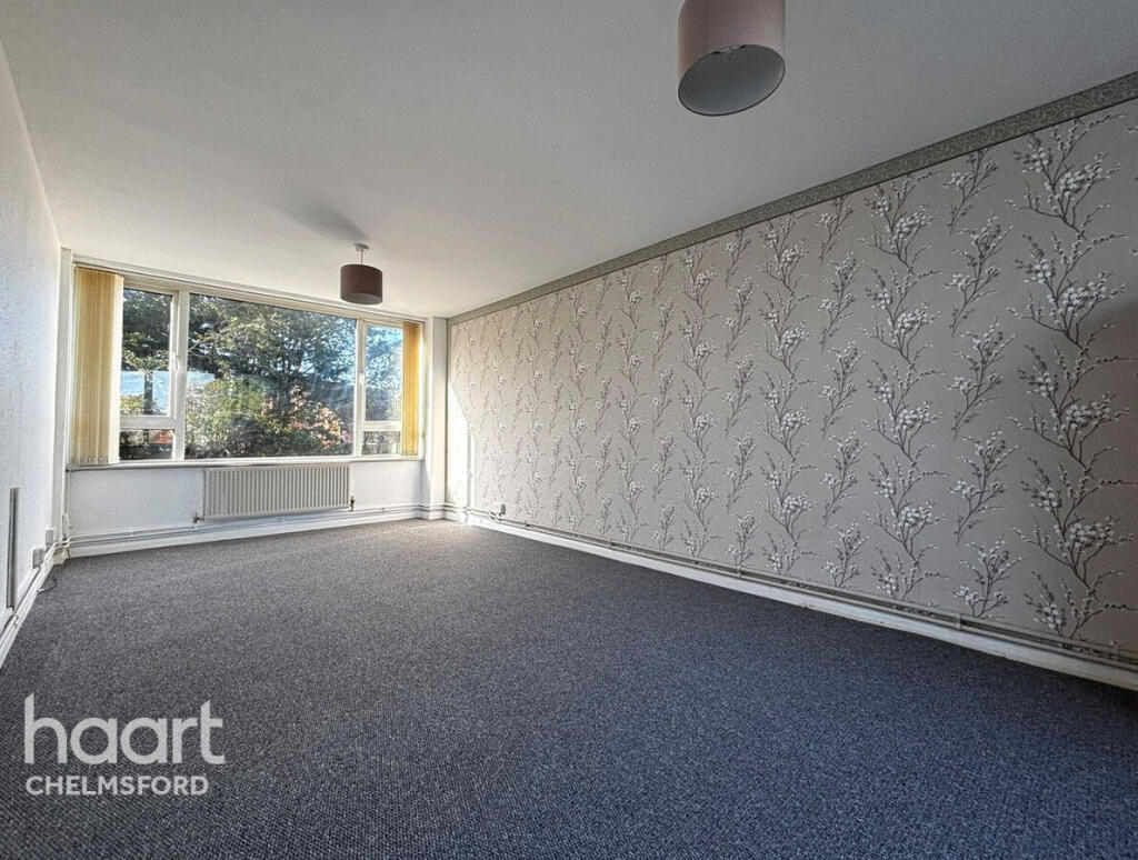 Apartment in Chelmsford, Great Baddow - View 5