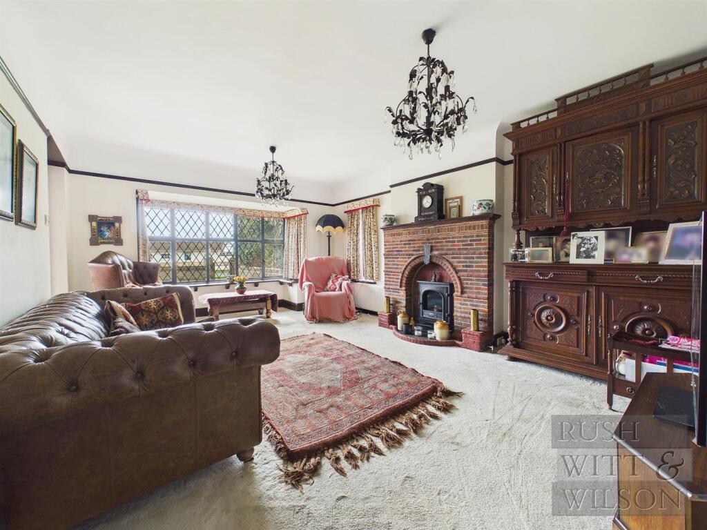 Cooden Drive, Bexhill-On-Sea photo 2