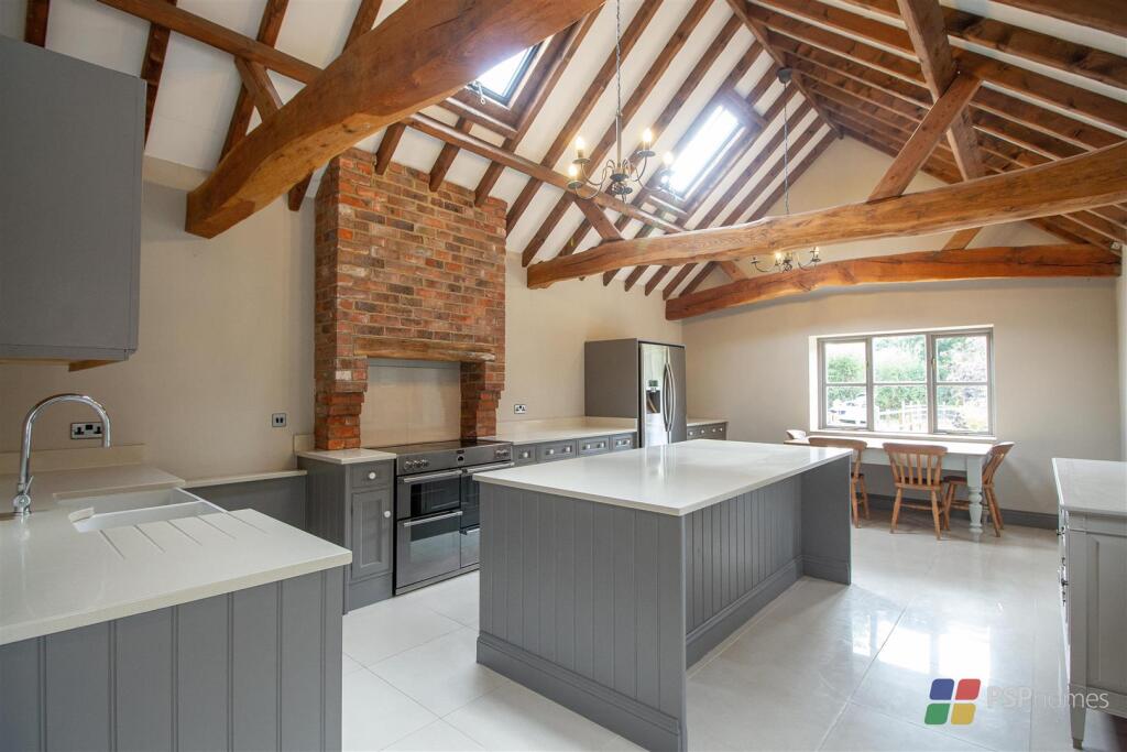 House in Redhill - View 5