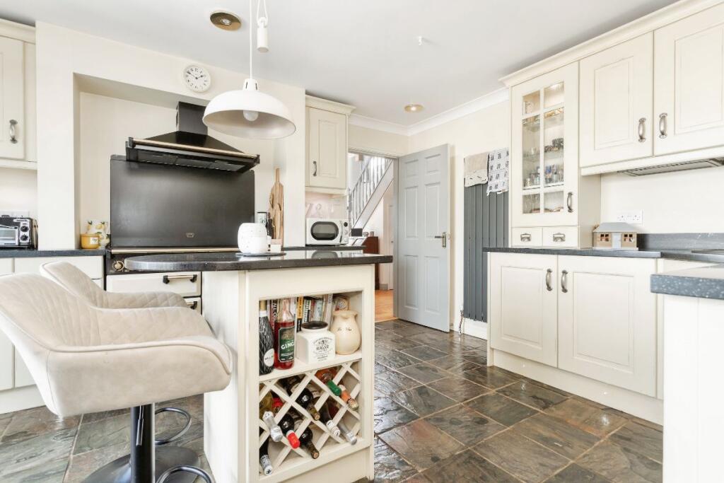 2, Nickleby Close, Barnard Castle photo 4