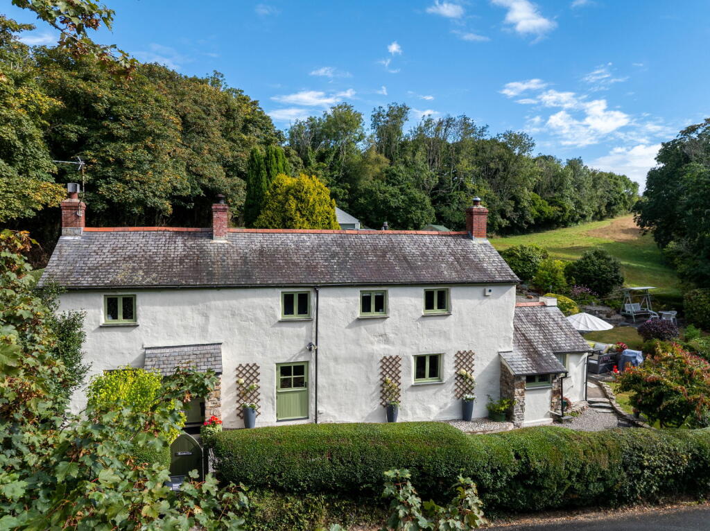 Main image of property: Penweathers, Truro