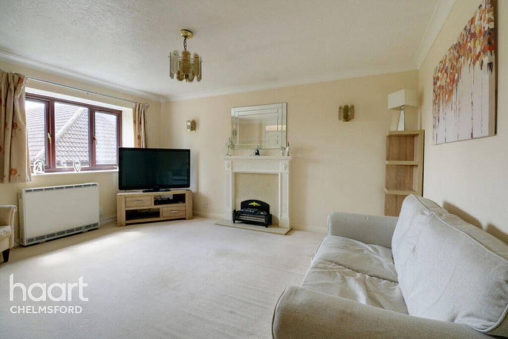 House in Chelmsford, Butts Green, Sandon - View 4