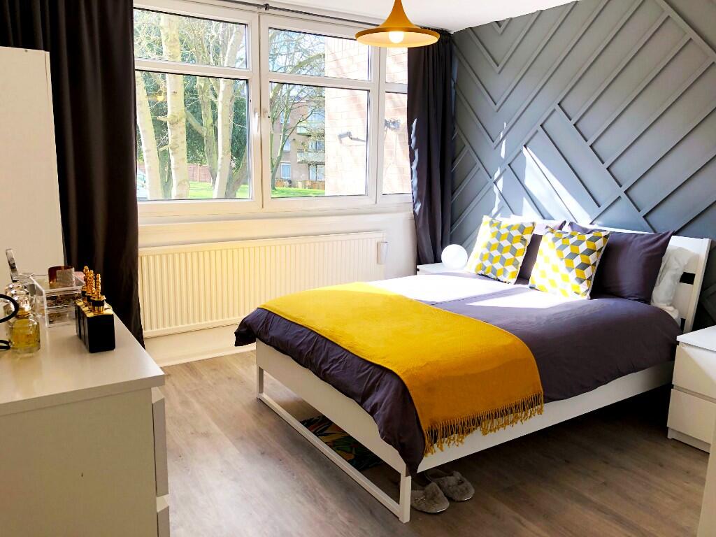 Main image of property: Coburg Crescent, London, SW2