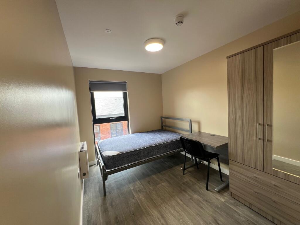 1 bedroom flat share for rent