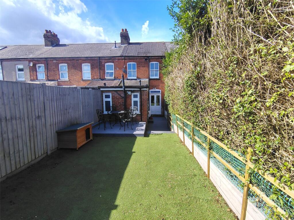 Main image of property: Western Road, Brentwood, Essex, CM14