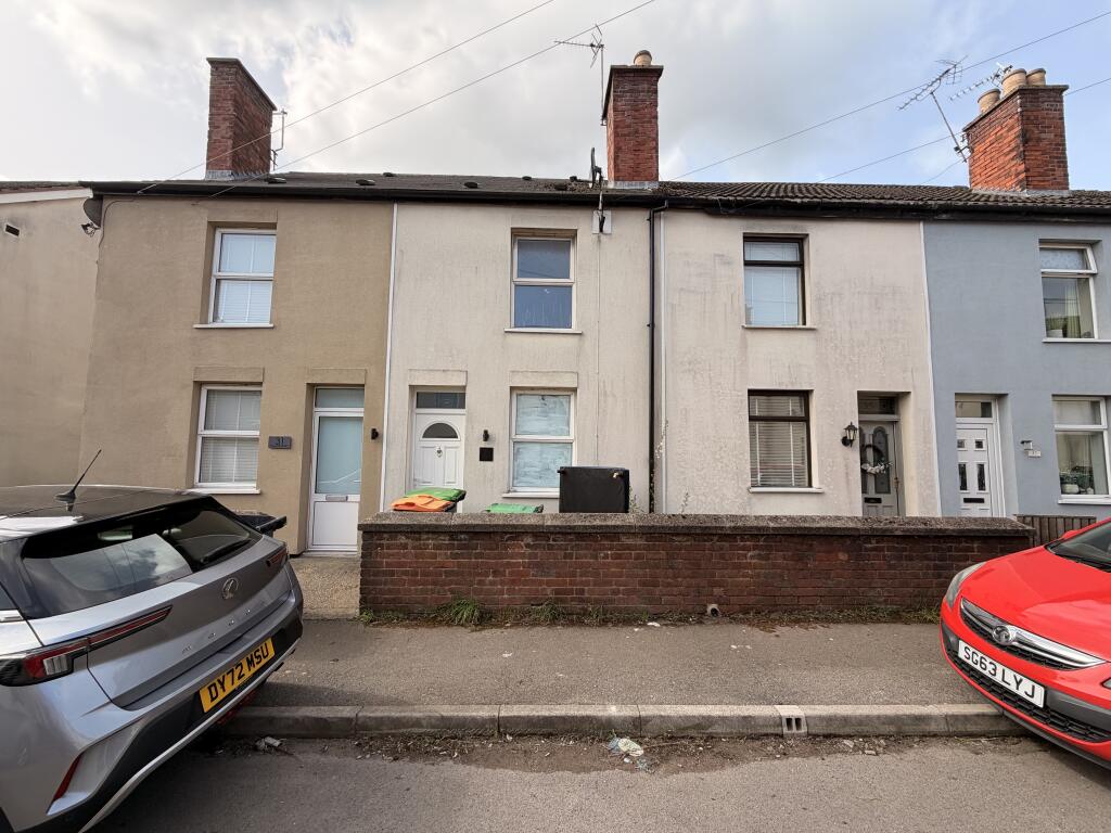 Main image of property: Newcastle street, Huthwaite, NG17