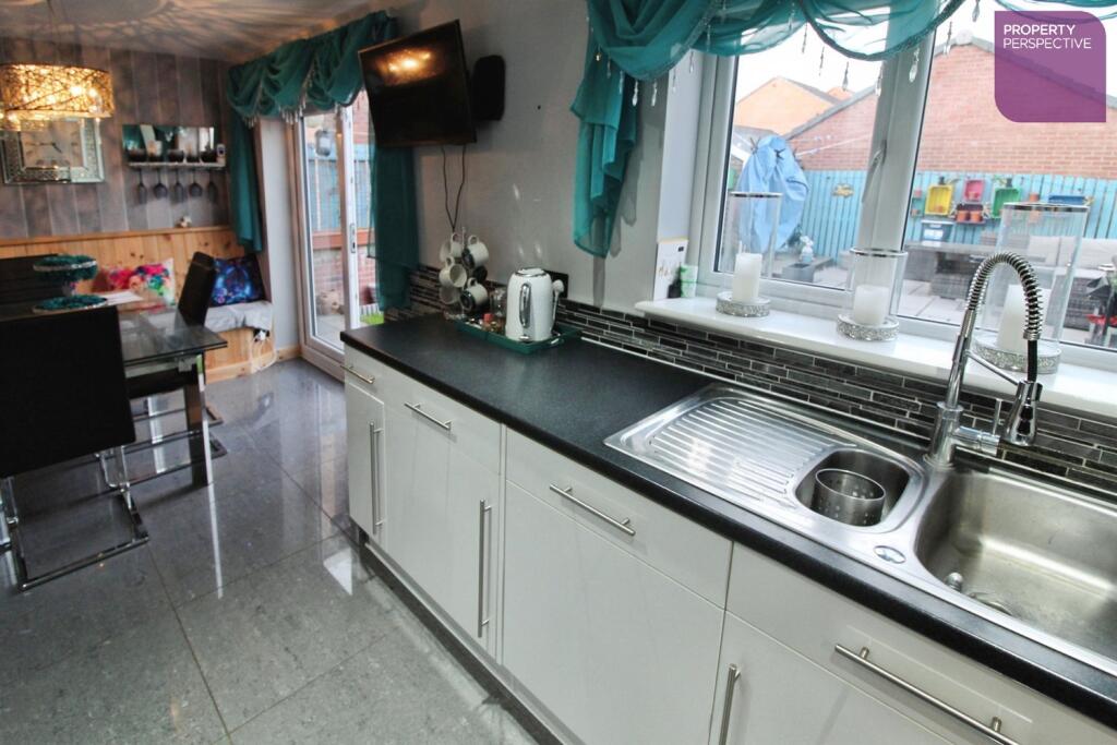 House in Doncaster, Harworth - View 4