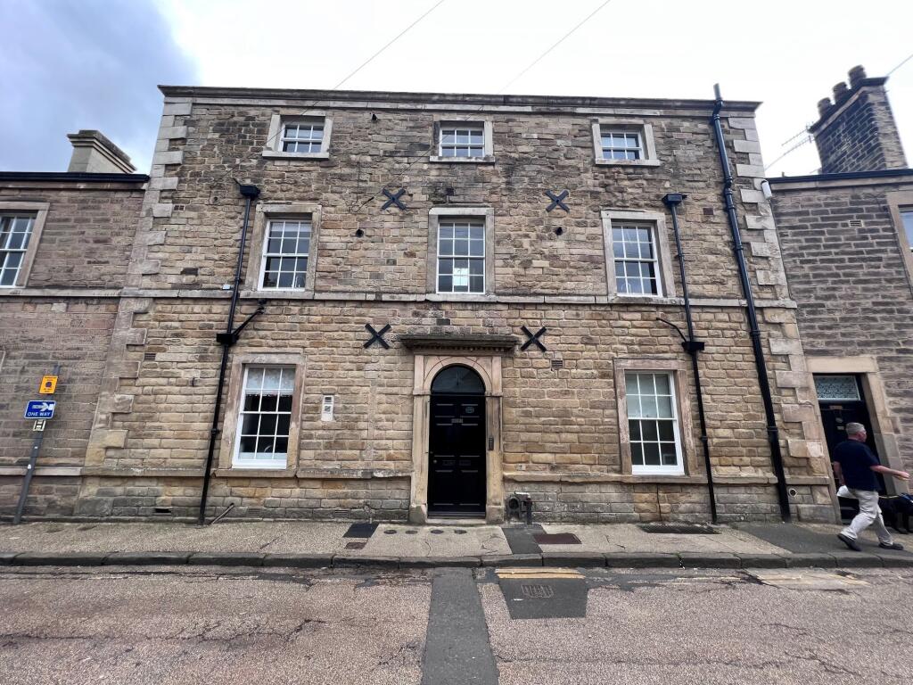 Main image of property: 14 Water Street, Bakewell, Derbyshire