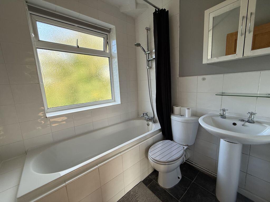 House in Stoke-on-Trent - View 5