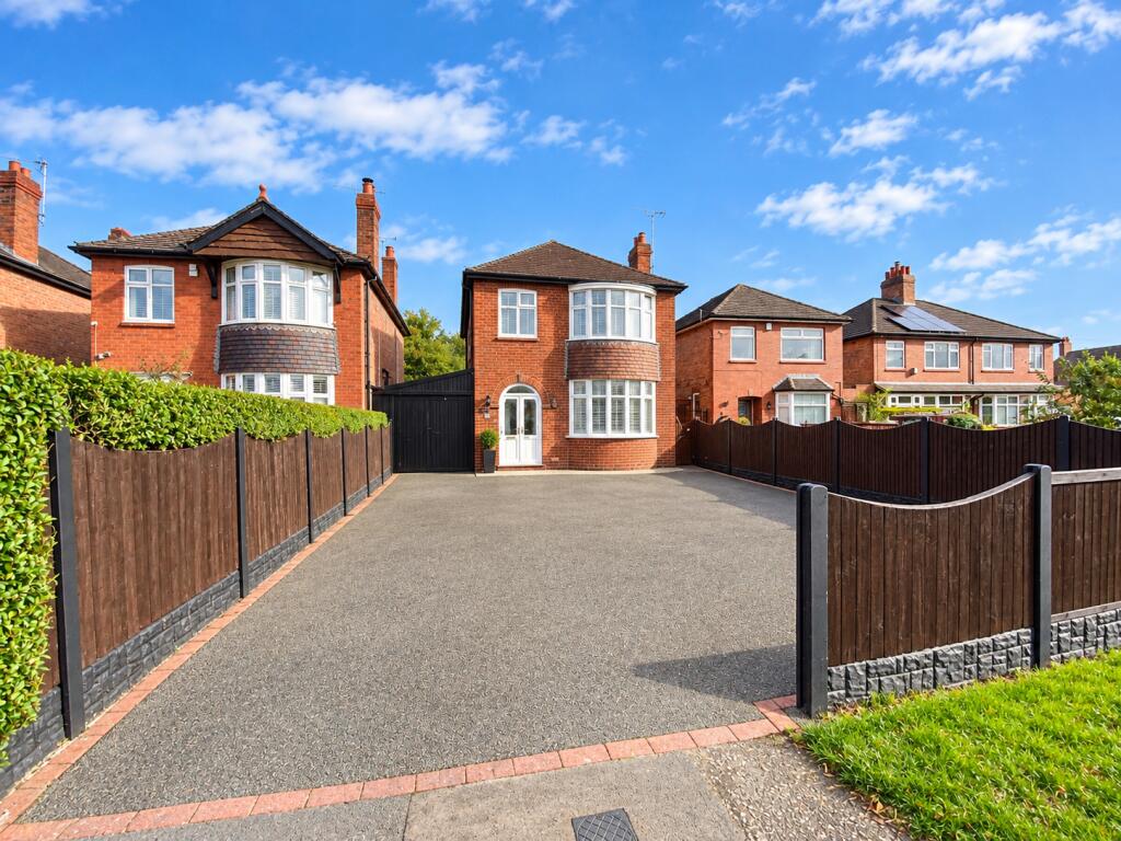 3-bed detached on Crewe Road, Shavington, £400,000