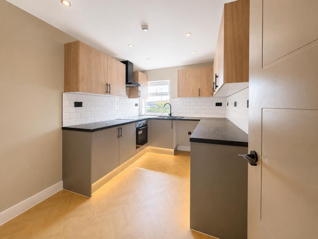 House in Southend-on-Sea - View 2