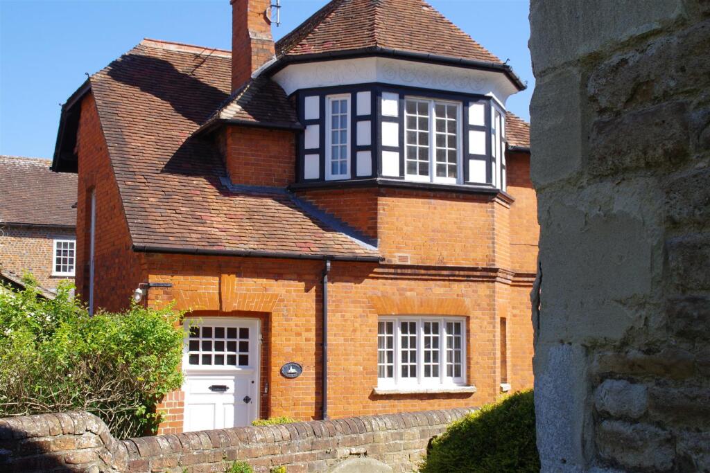 Main image of property: St. Leonards Lane, Wallingford