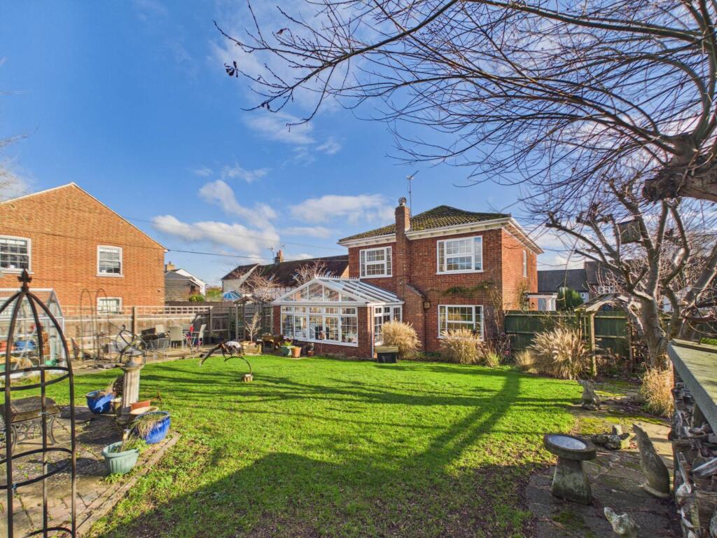Main image of property: Barnett Way, Bierton