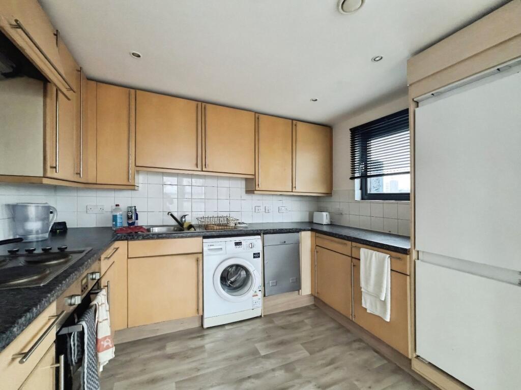 Forest Lane, London, E15 photo 2