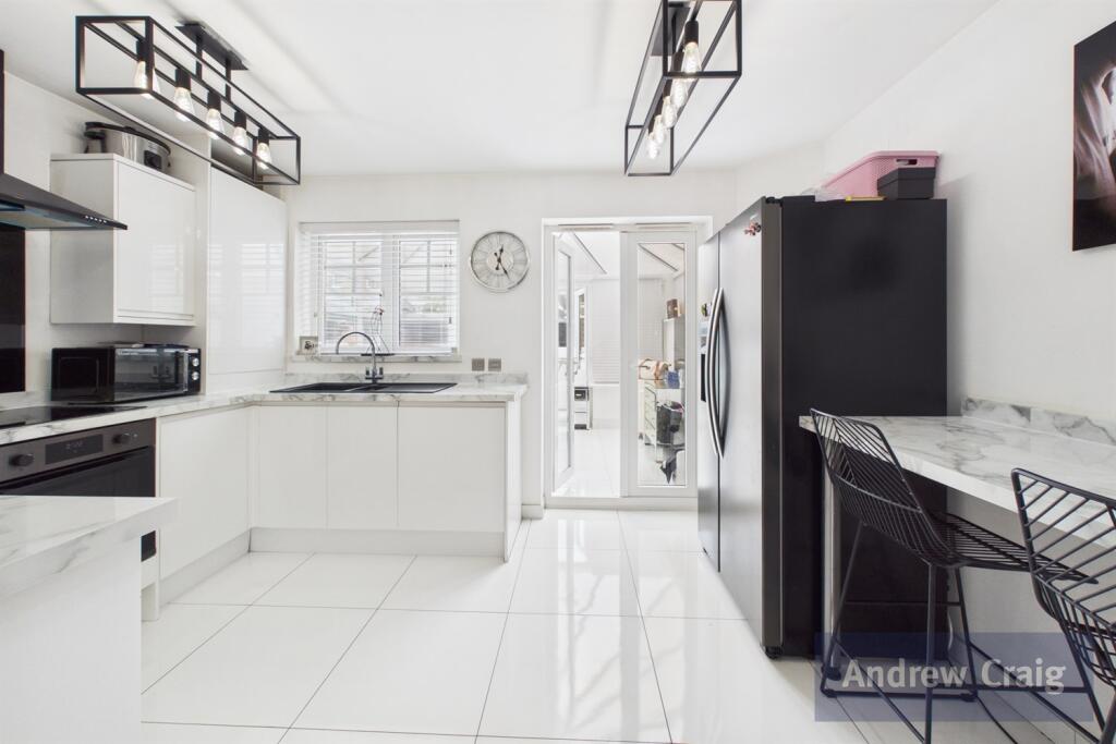 House in Sunderland - View 4