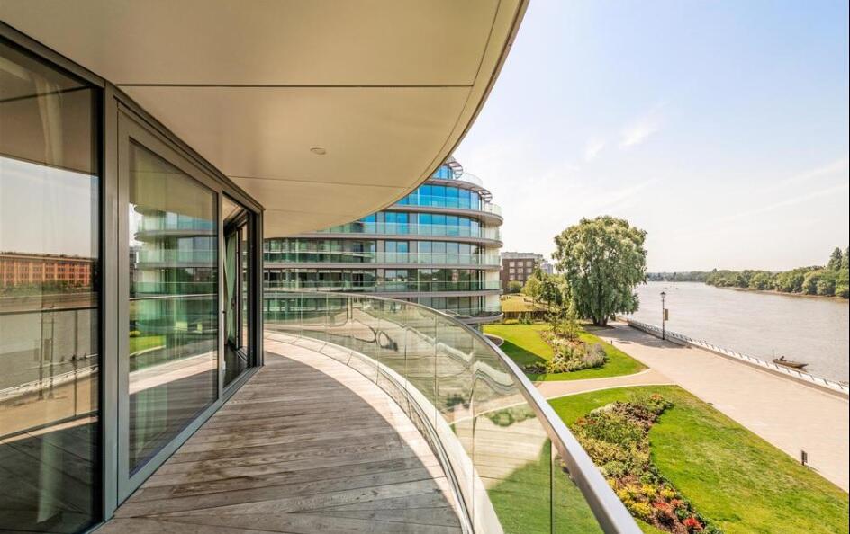 Apartment in London - View 5