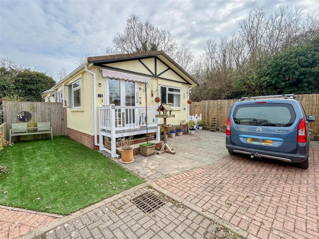 Main image of property: Flagship Park, Flag Hill, Great Bentley