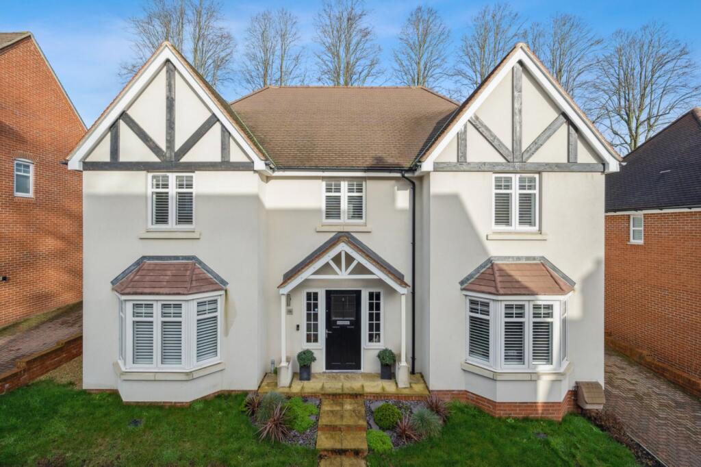 Main image of property: Grange Road, Chalfont St. Peter, Gerrards Cross, Buckinghamshire, SL9