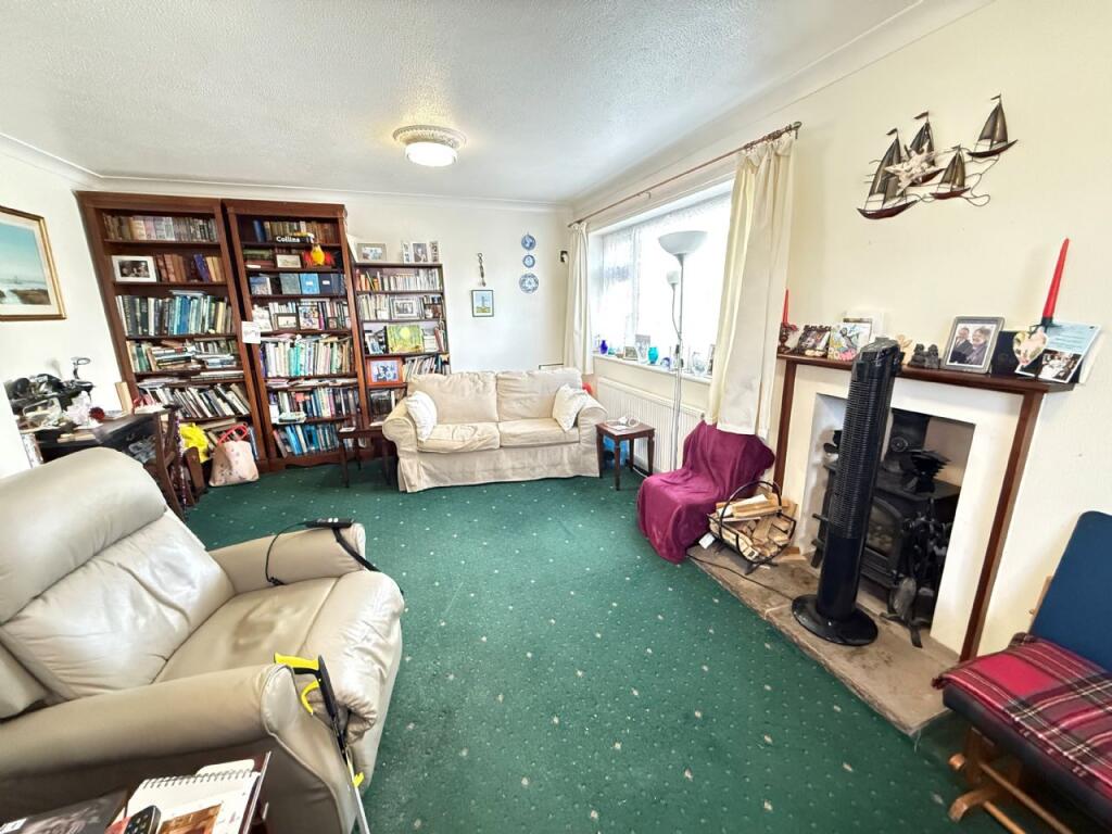 House in Kirby-le-Soken, Frinton and Walton - View 5