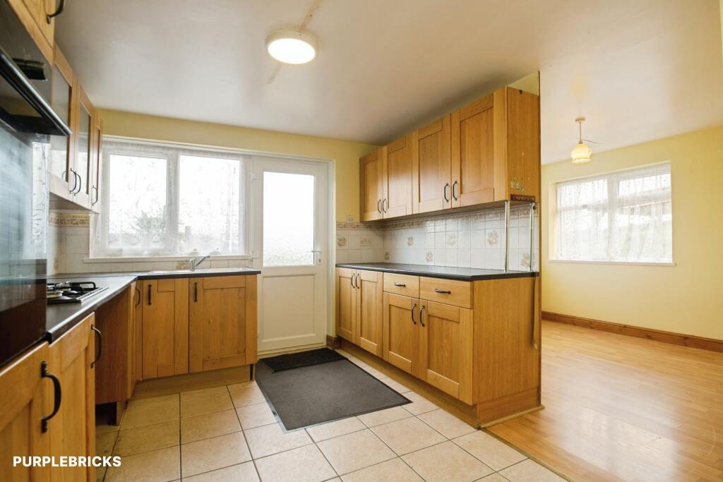 House in Newport, Pontymoile - View 3