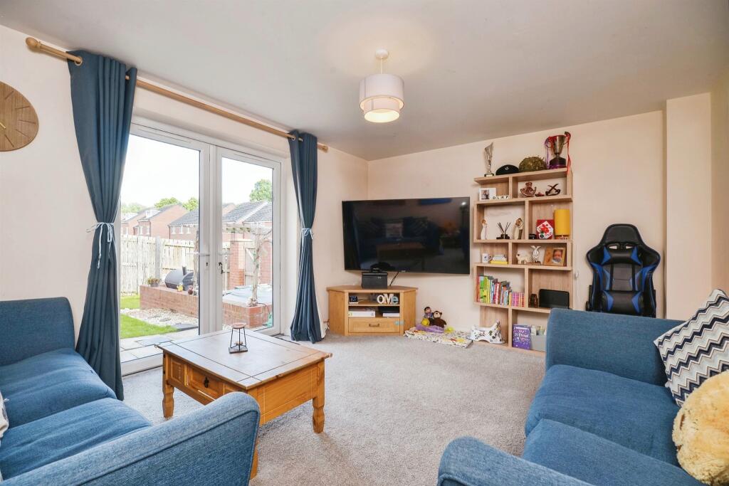 Moorhen Close, Stockton-On-Tees - View 2