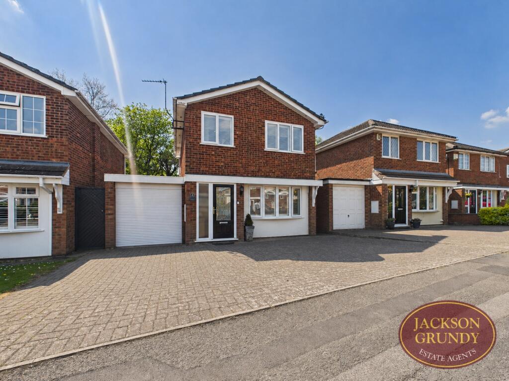 3-bed detached on Underbank Lane, Moulton, NN3 7HH, £340,000
