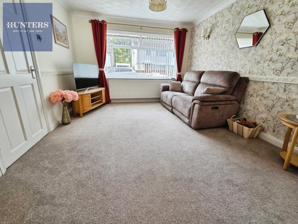 House in Pencoed, Hendre - View 2