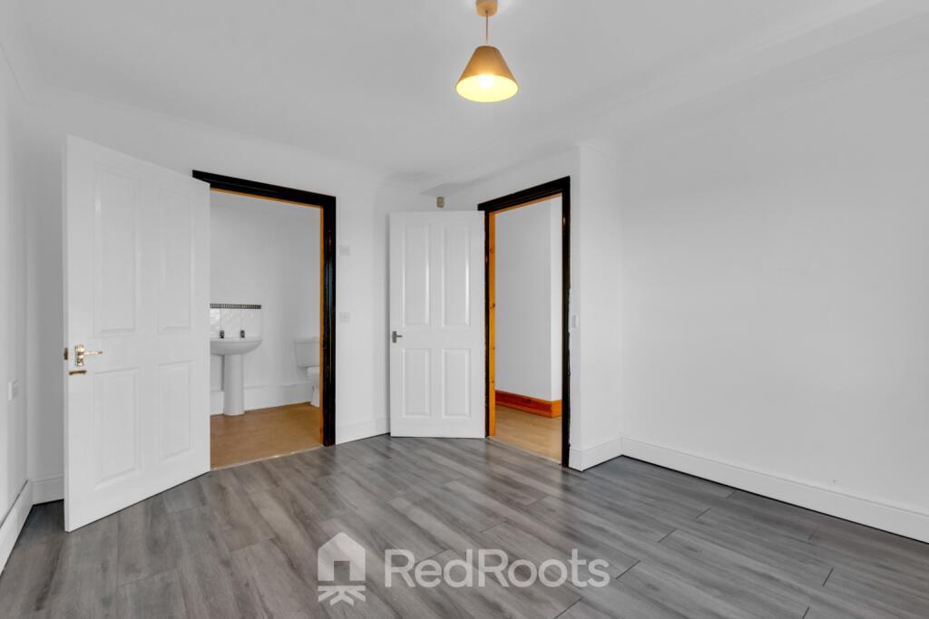 Apartment in Wakefield, South Kirkby and Moorthorpe - View 6