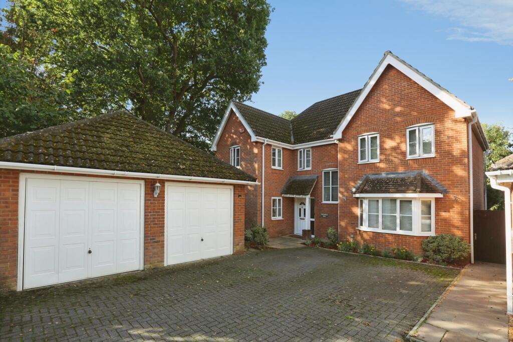 Main image of property: Howard Close, Chandlers Ford, Hampshire, SO53