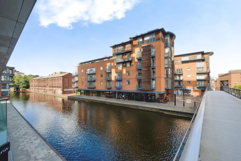 Main image of property: Waterfront Walk, Birmingham, West Midlands, B1