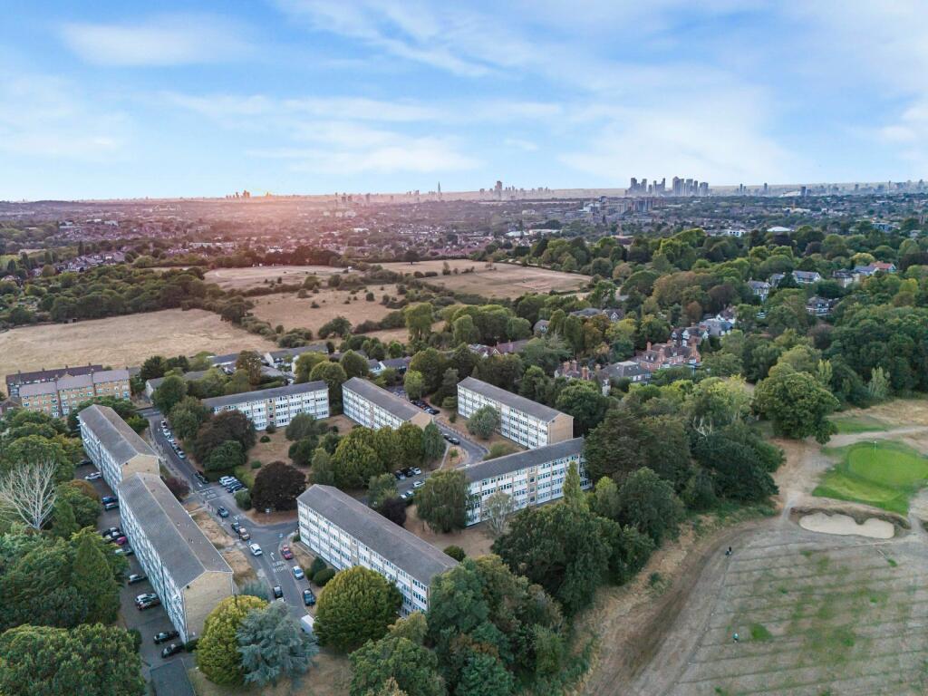 Apartment in London, Royal Borough of Greenwich - View 4