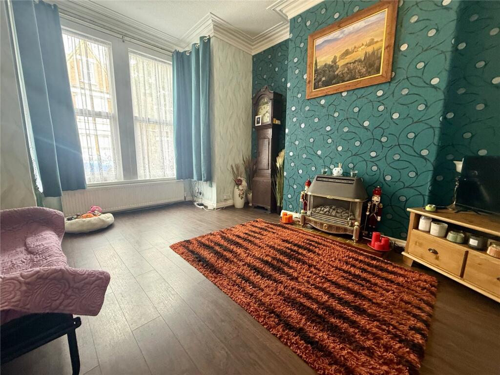 House in York - View 5
