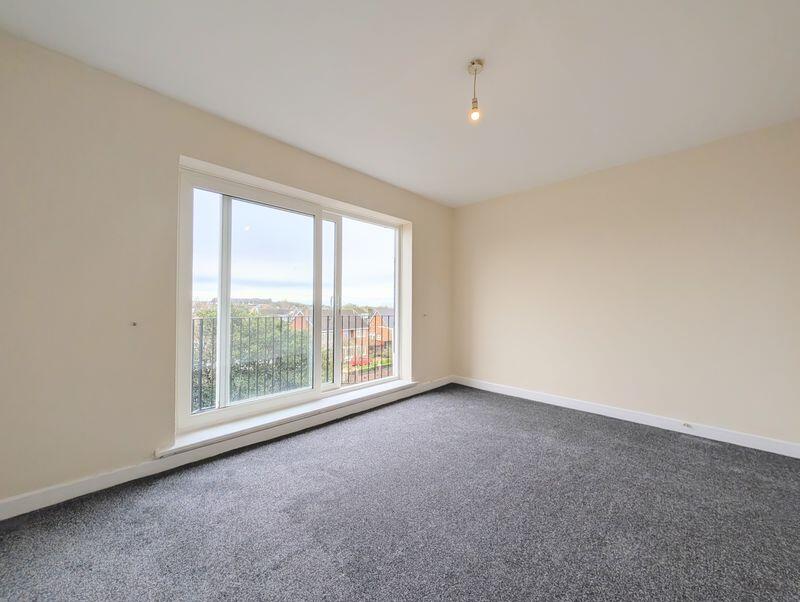 Main image of property: To Let - Weld Road, Birkdale - Second Floor One Bed Apt with Balcony