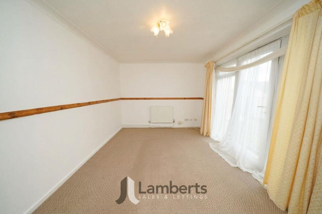 Dolben Lane, Winyates West, B98 photo 4