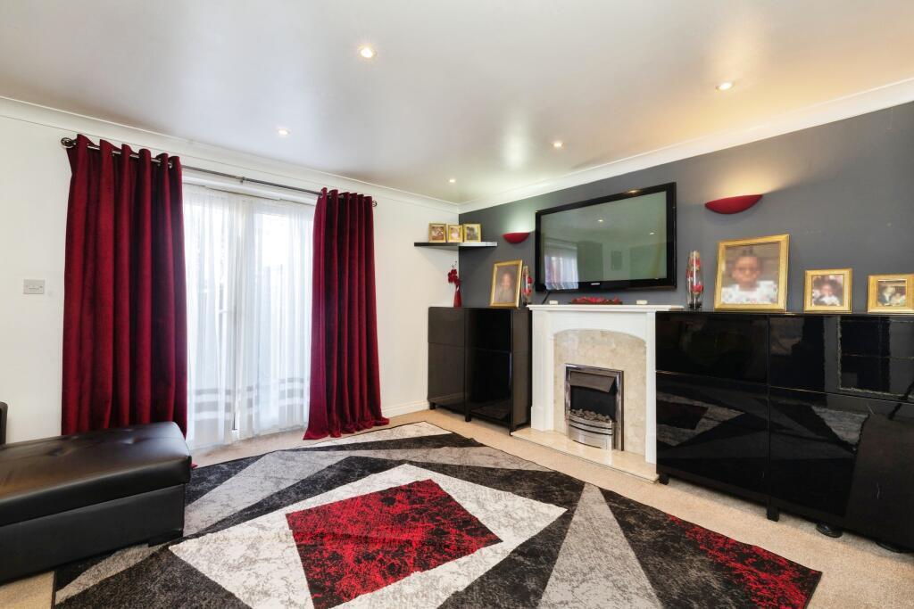 Clifford Road, London photo 4