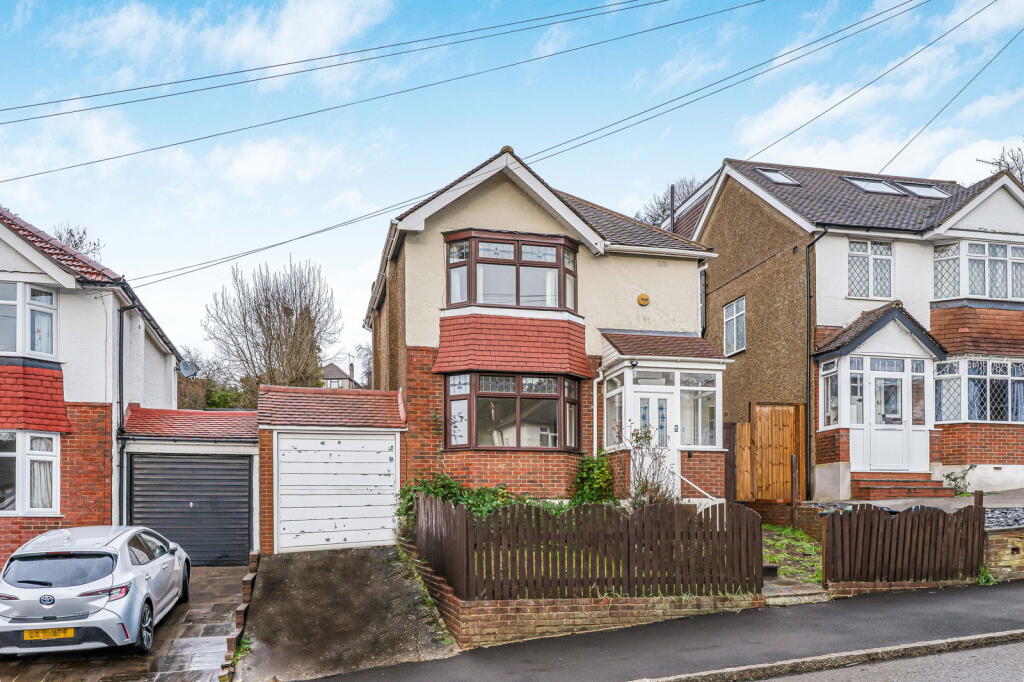 Main image of property: Mead Way, Coulsdon, CR5 1PQ