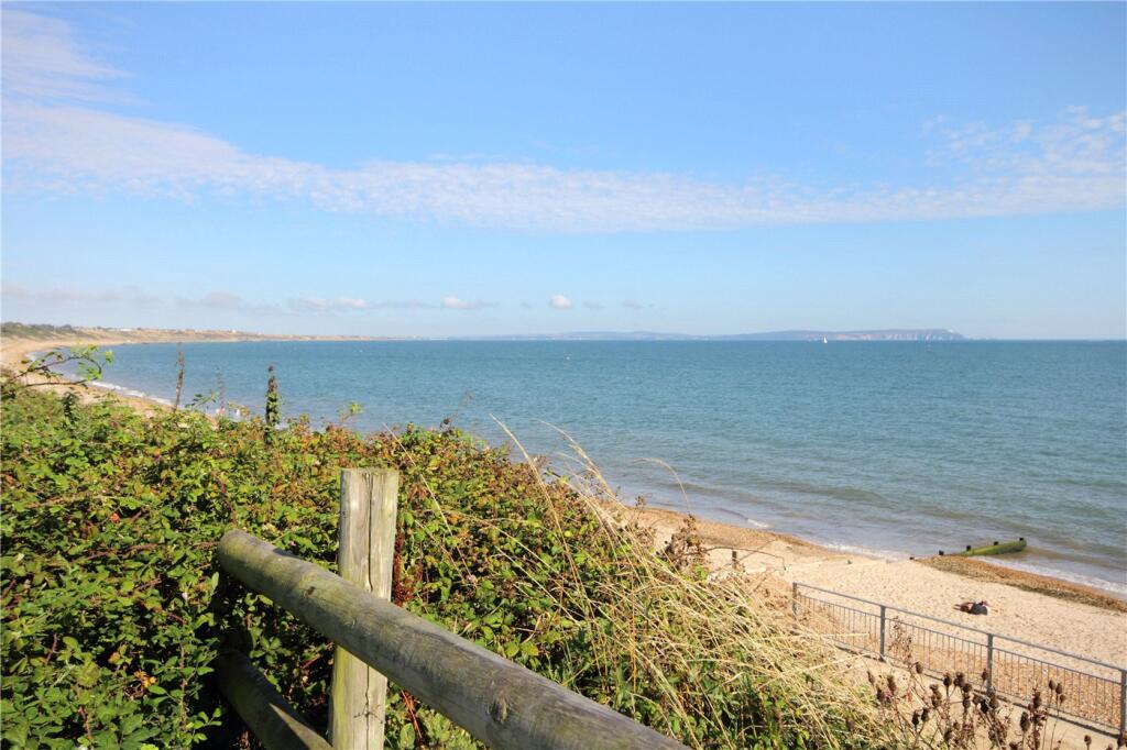 House in Bournemouth, Bournemouth, Christchurch and Poole - More