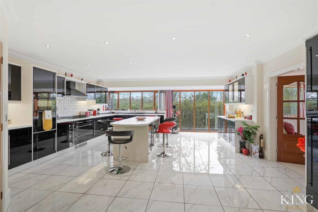 Additional image 7 of Worcester Road, Knowle Fields, Alcester