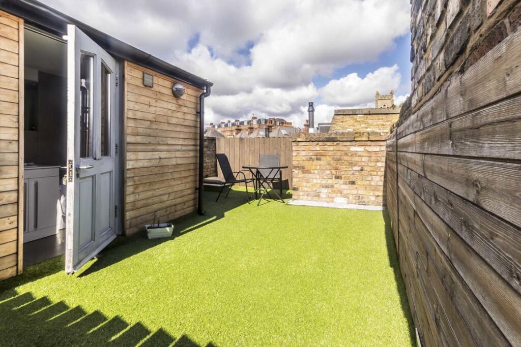 Main image of property: Fulham Road, Fulham