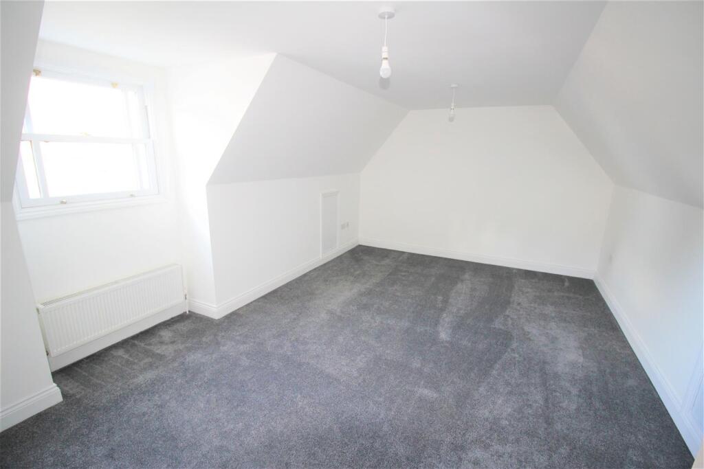 House in Southsea - View 5